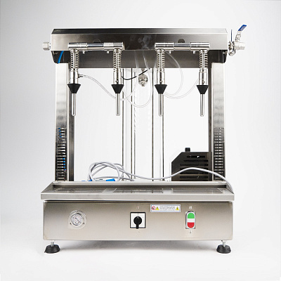 Разливочная машина VACUUM, для масла, соков и вязких жидкостей